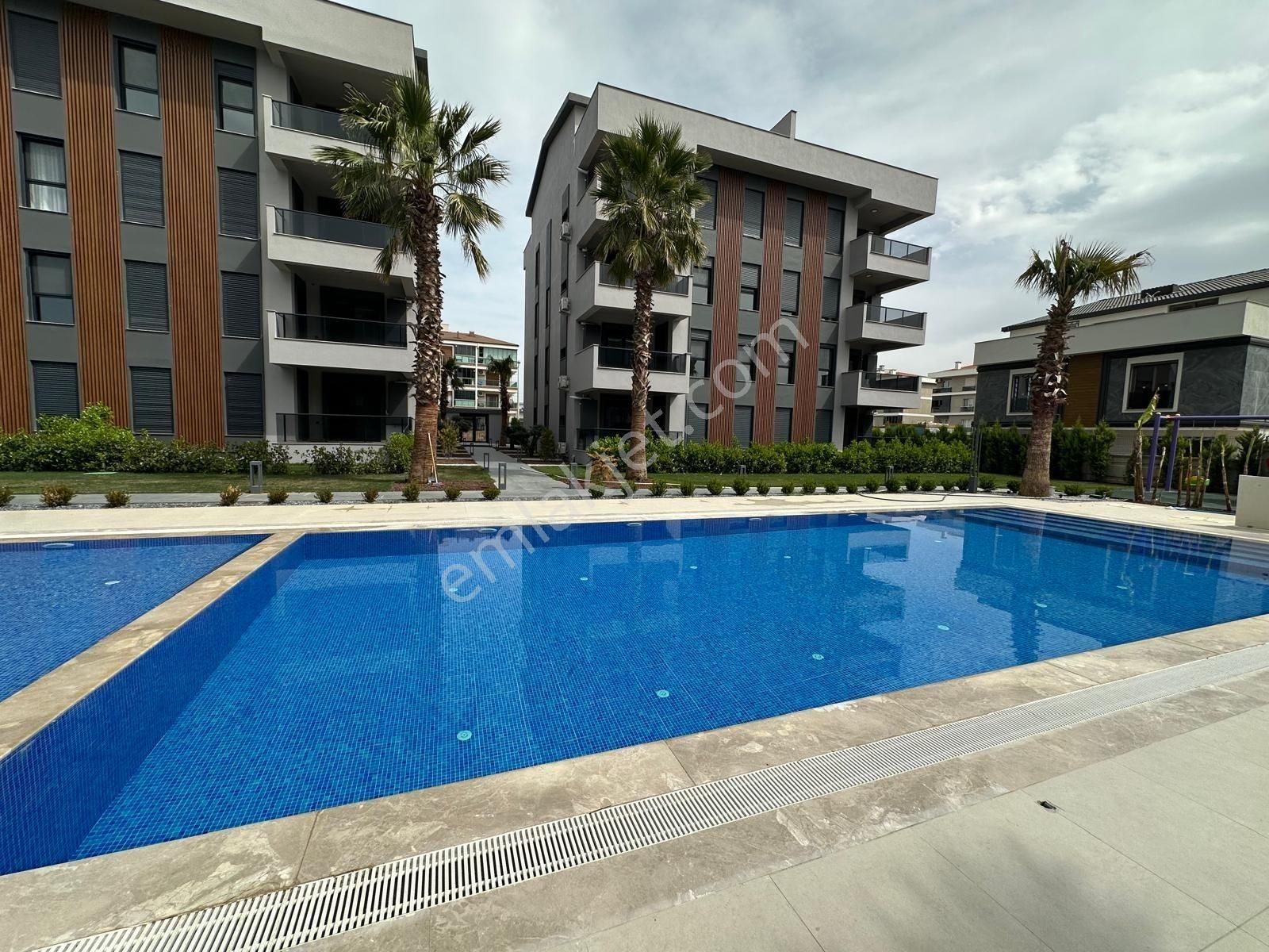 Q'zen Den Havuzlu Site İçerisinde 136 M2 3+1 Daireler - Görsel 12