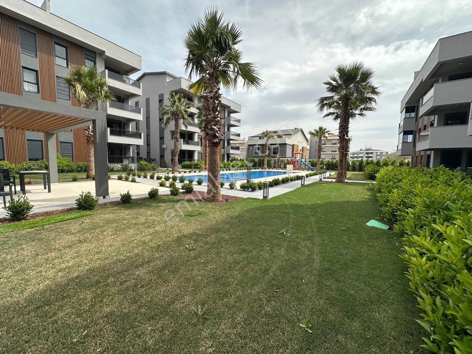 Q'zen Den Havuzlu Site İçerisinde 136 M2 3+1 Daireler - Görsel 27