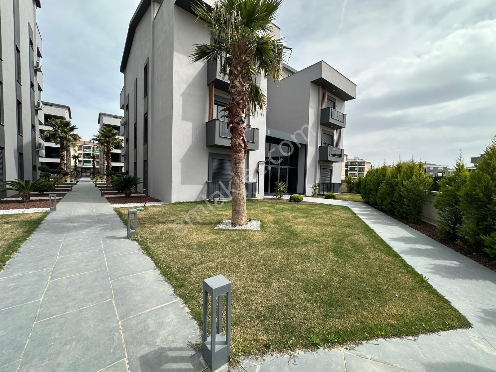 Q'zen Den Havuzlu Site İçerisinde 136 M2 3+1 Daireler - Görsel 11