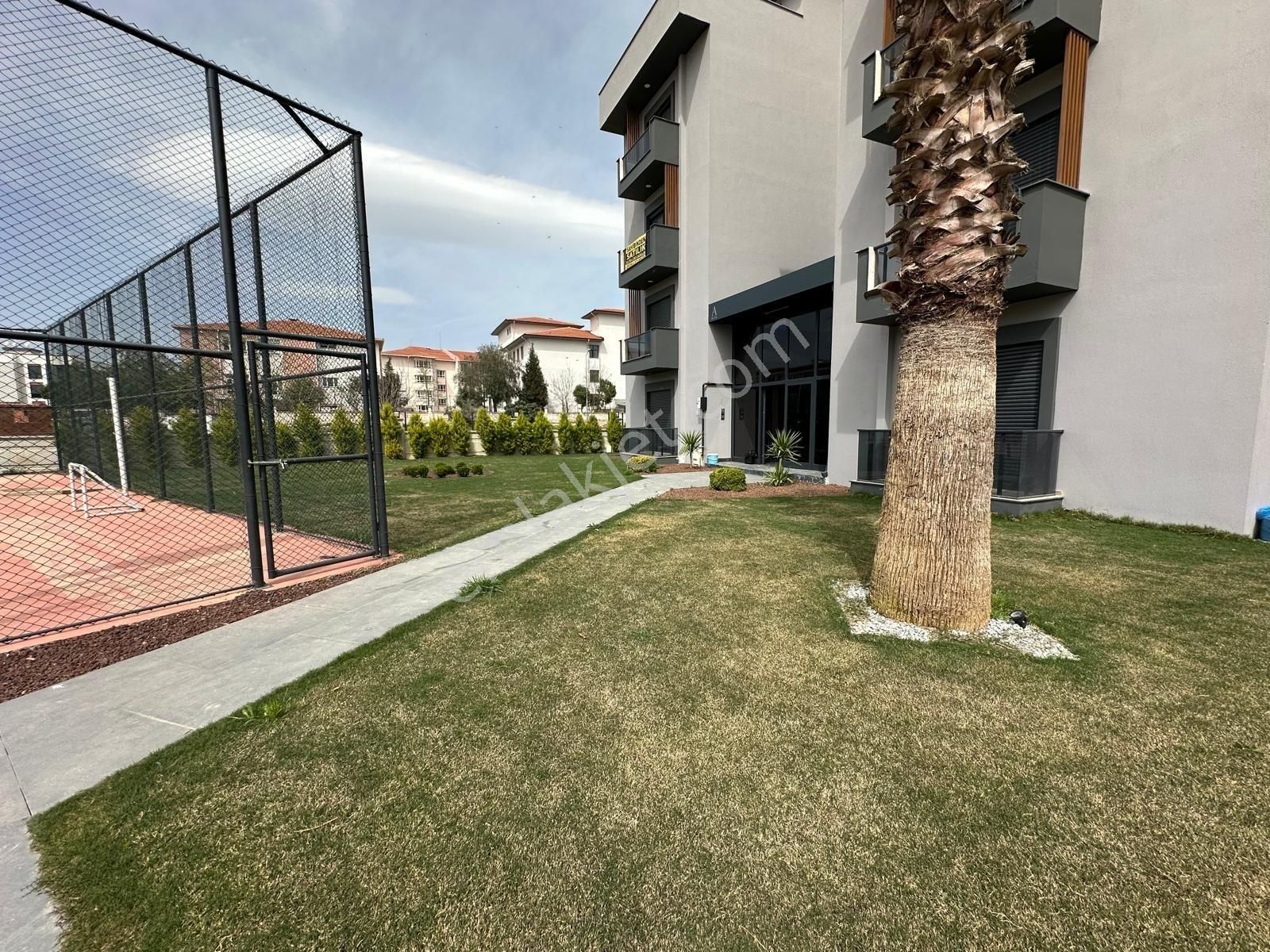 Q'zen Den Havuzlu Site İçerisinde 136 M2 3+1 Daireler - Görsel 14