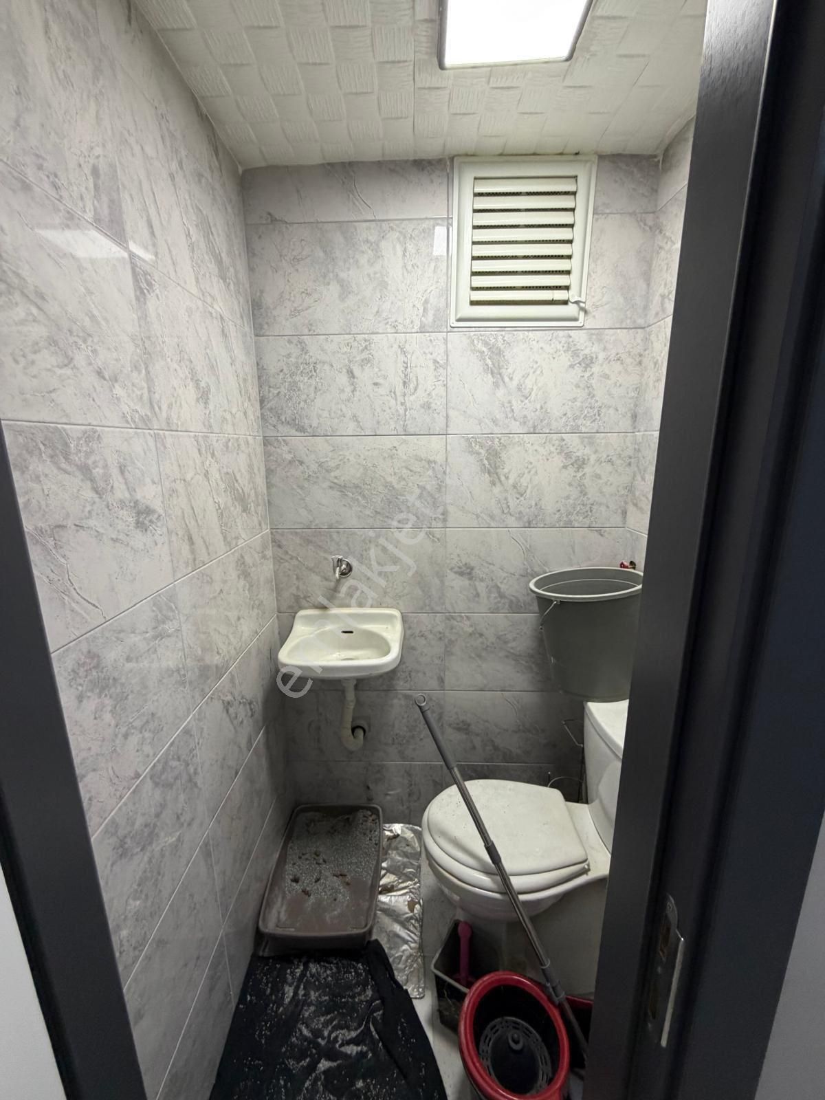 Hatay Üçyolda Metro Ve Meydan Yakınında 3+1 120m2 Arakat Daire - Görsel 11