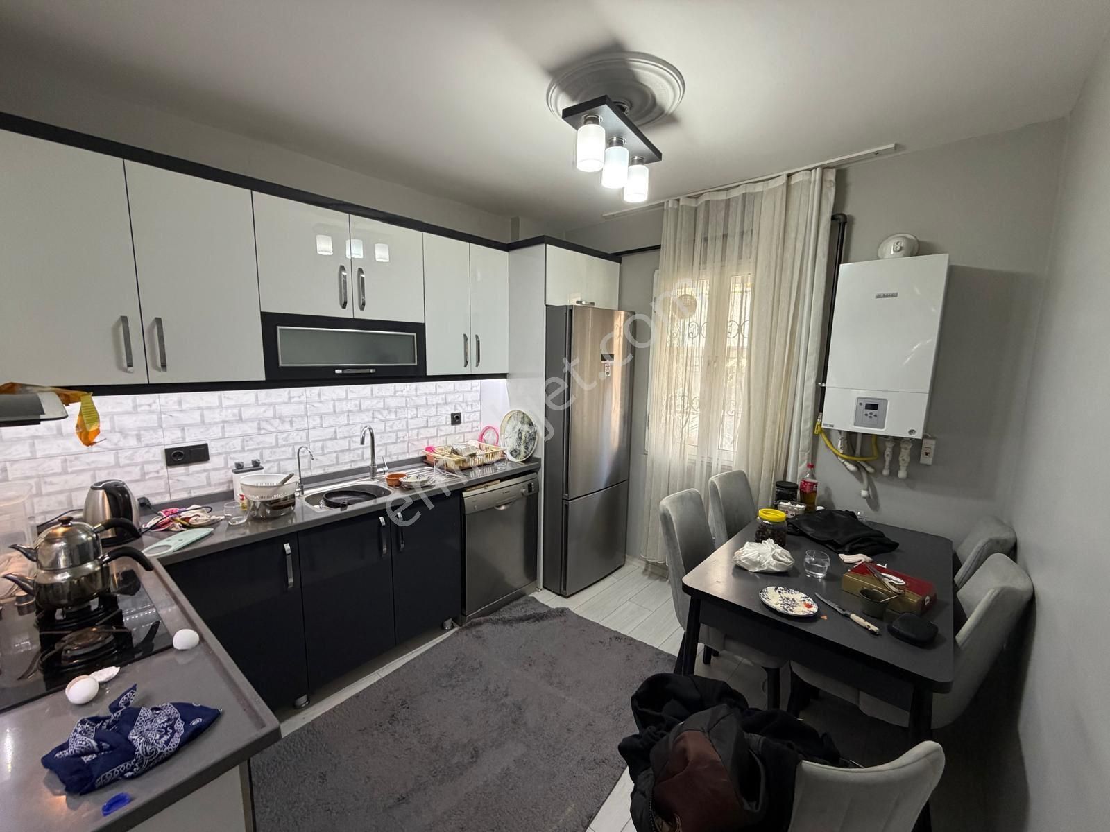 Hatay Üçyolda Metro Ve Meydan Yakınında 3+1 120m2 Arakat Daire - Görsel 24