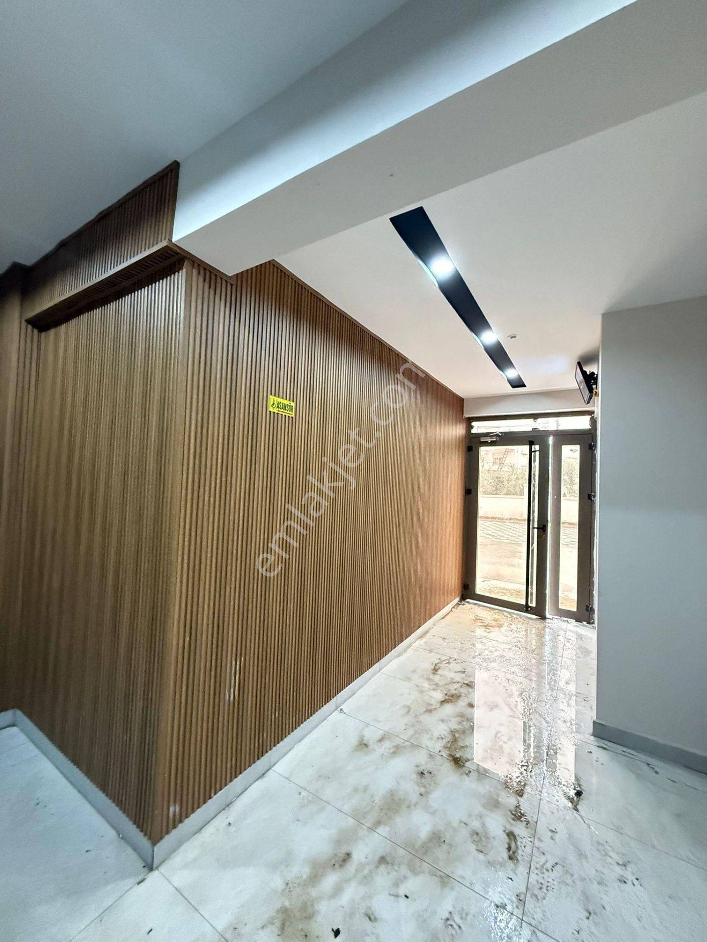 Manzaralı 2+1 Ayrı Mutfaklı Tramwaya Yakın Lüks Daire - Görsel 2