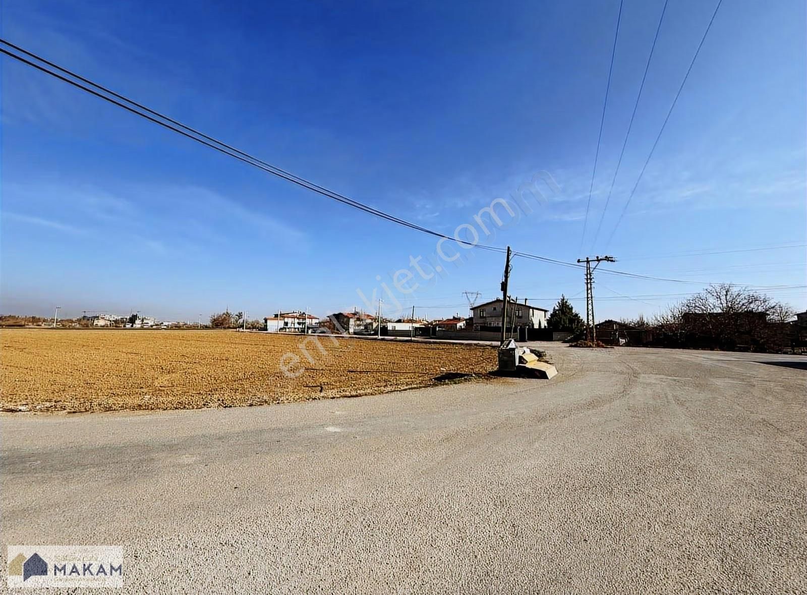 Bahçeşehir Mah. 3 Cepheli Satılık 2 Kata İmarlı Arsa