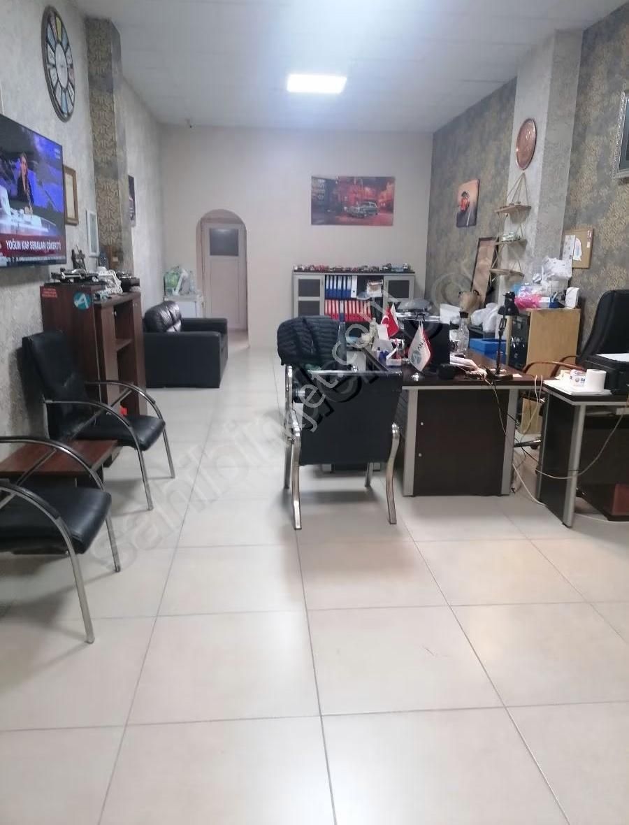 Kiralık 100 M2 Dükkan - Görsel 18