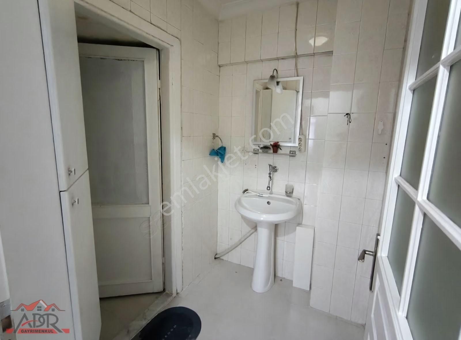 Adapazarı Çeşme Meydanı Ful Eşyalı Oturuma Hazır 160 M2 Satılık - Görsel 28