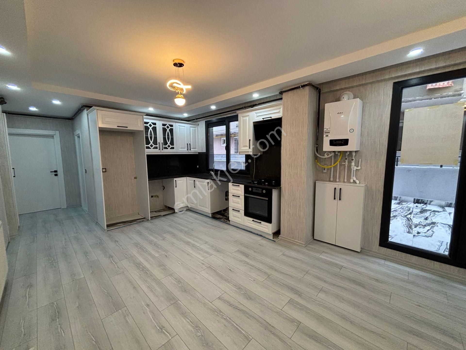 **eryıldız İnşaat**kendi Mülkümüz**çarşı İçinde Ful+ful Büyük Teraslı Ultra Lüx 1+1 Daire - Görsel 8