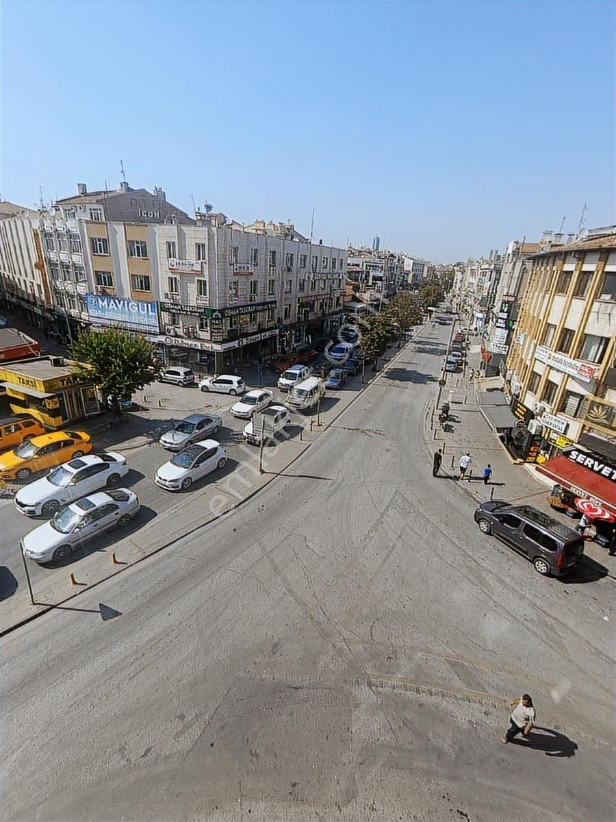 Emek İş Hanında, Çarşı Merkezde, Satılık Ofisler - Görsel 3