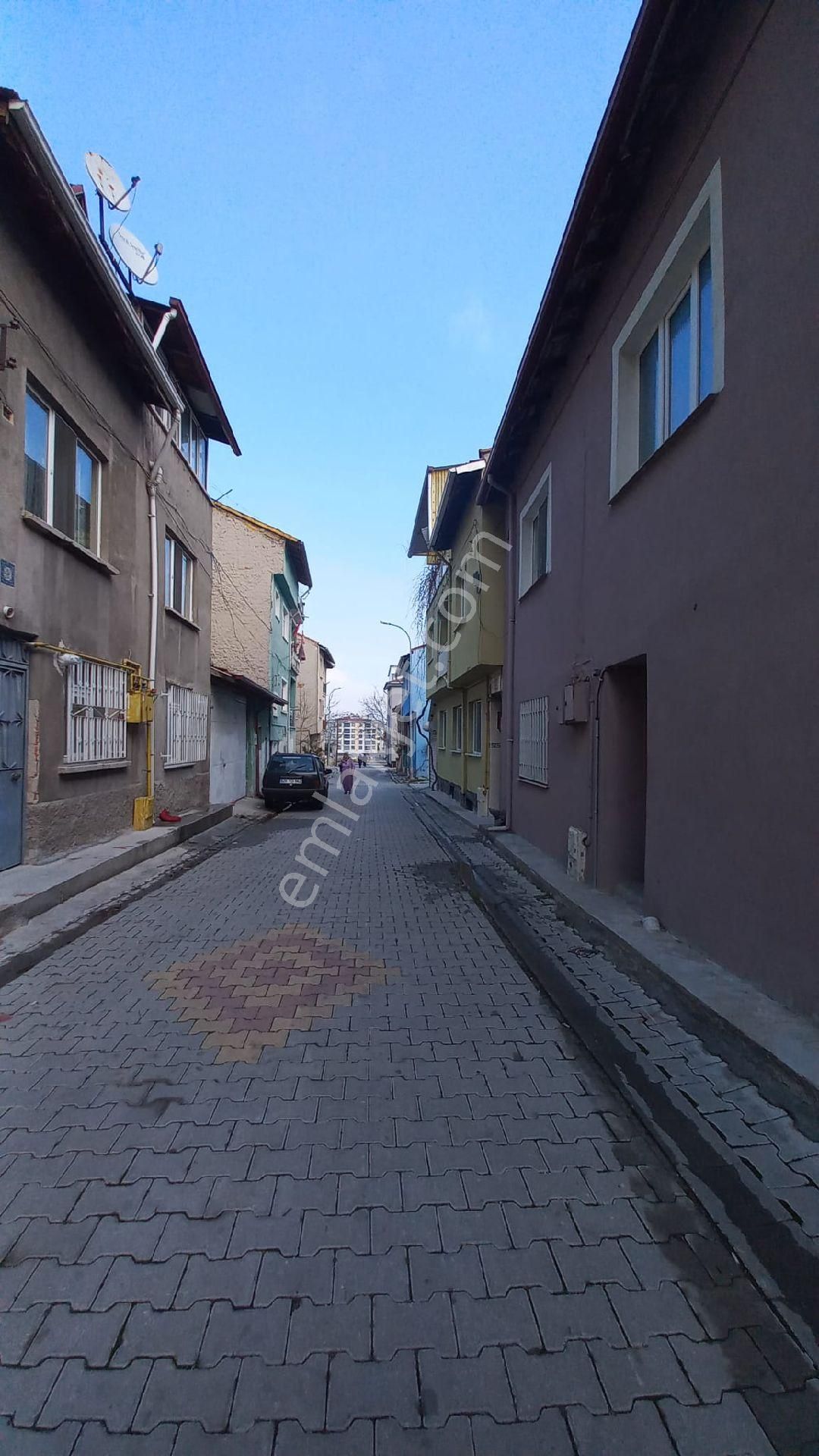 Vatan Emlakdan Ulu Camii Civarı Satılık Komple Bina - Görsel 22