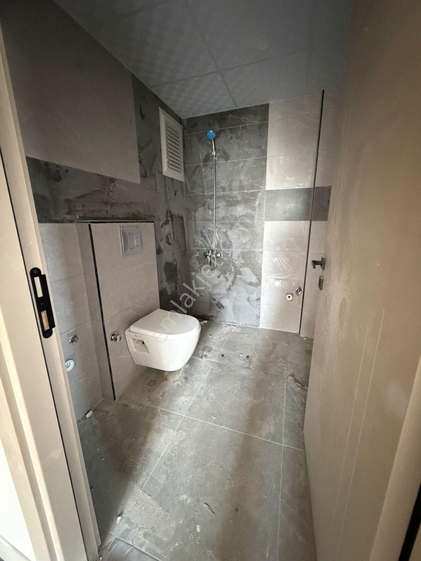 Varsak Esentepe Mahallesi Büyütmeli Sıfır Yüksek Giriş Daire - Görsel 9