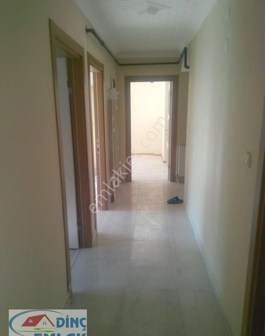 Çorlu Merkezde 8 Senelik Ara Kat Kiralık Masrafsız - Görsel 2