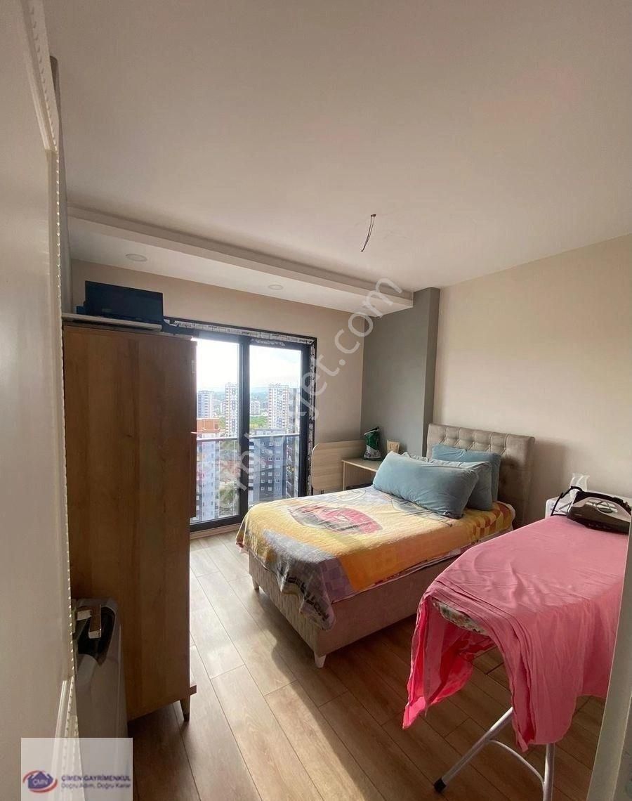 Çimenden Mezitlide Ultra Lüx Satılık Daire - Görsel 6