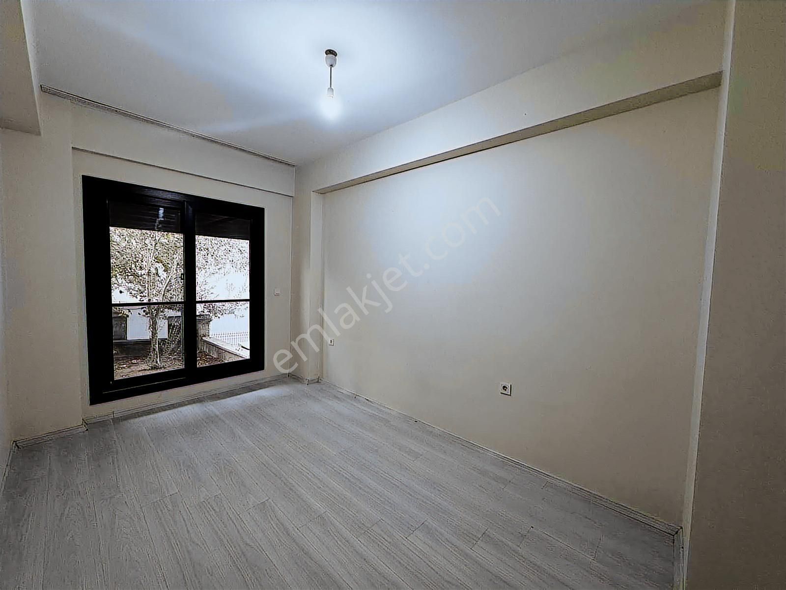 Menemen Devlet Hast. Yakını (özel Bahçeli) 2+1 Satılık Daire - Görsel 4