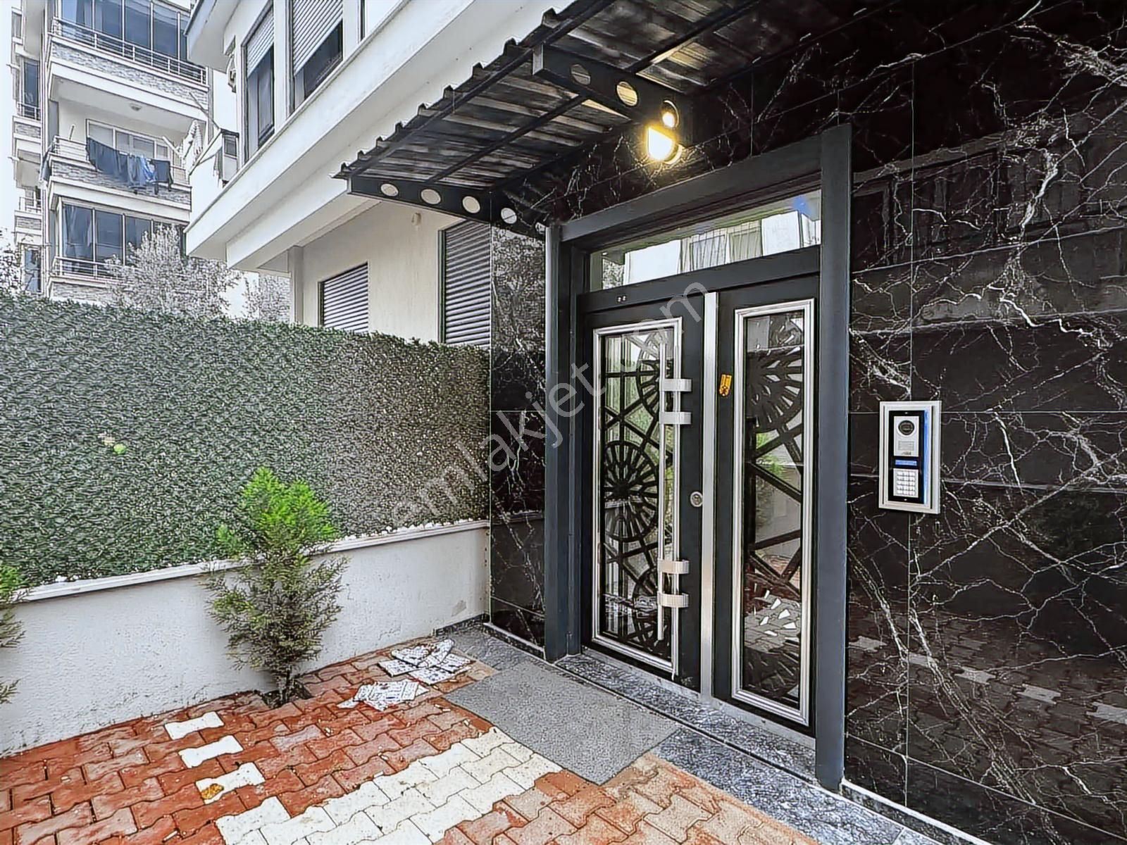 Menemen Devlet Hast. Yakını (özel Bahçeli) 2+1 Satılık Daire - Görsel 2