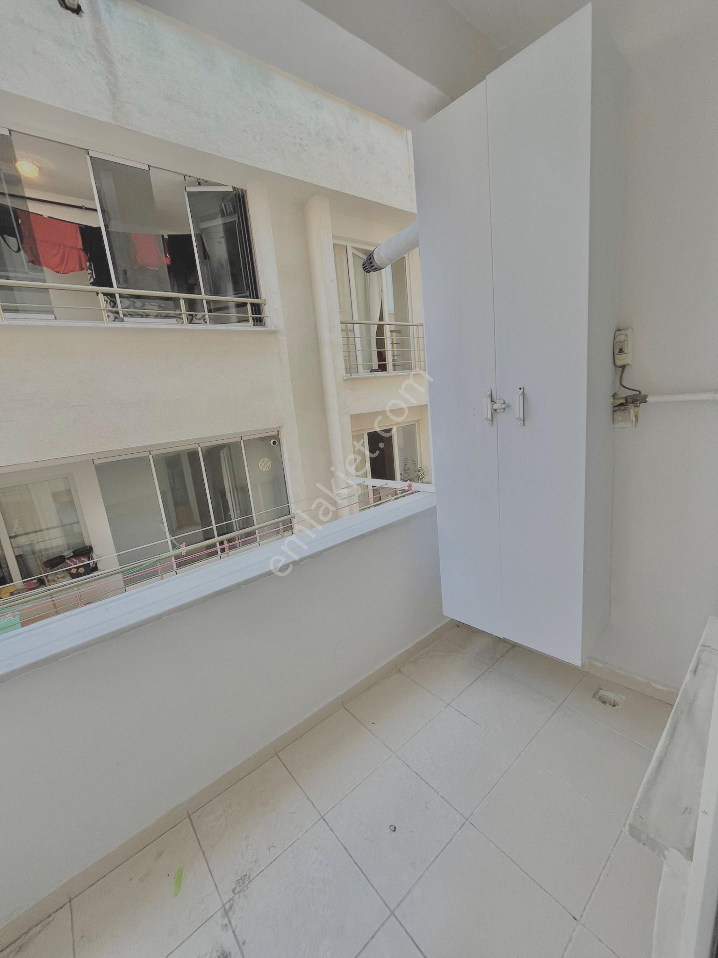 İlk Sahibinden Satılık İskanlı Boş Ara Kat Daire - Görsel 8
