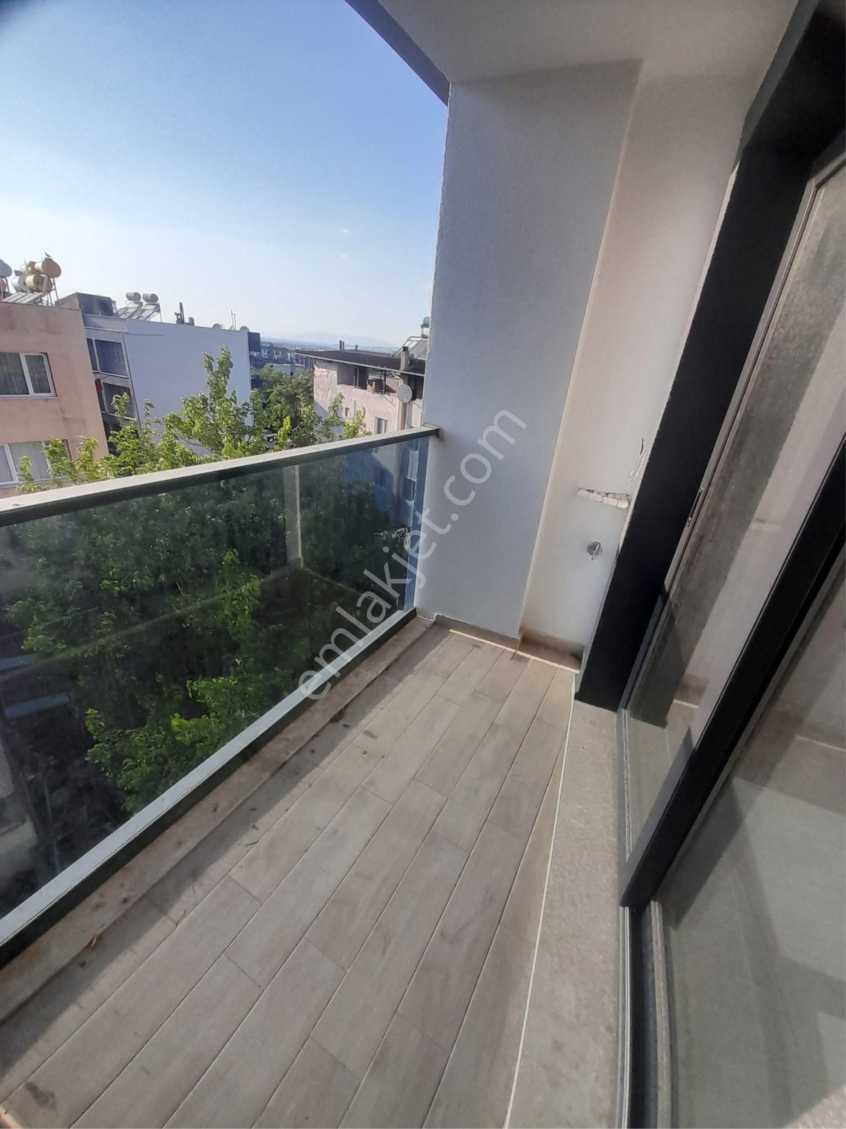 Kuşadası Davutlar Merkezde Satılık 2+1 Daire - Görsel 5