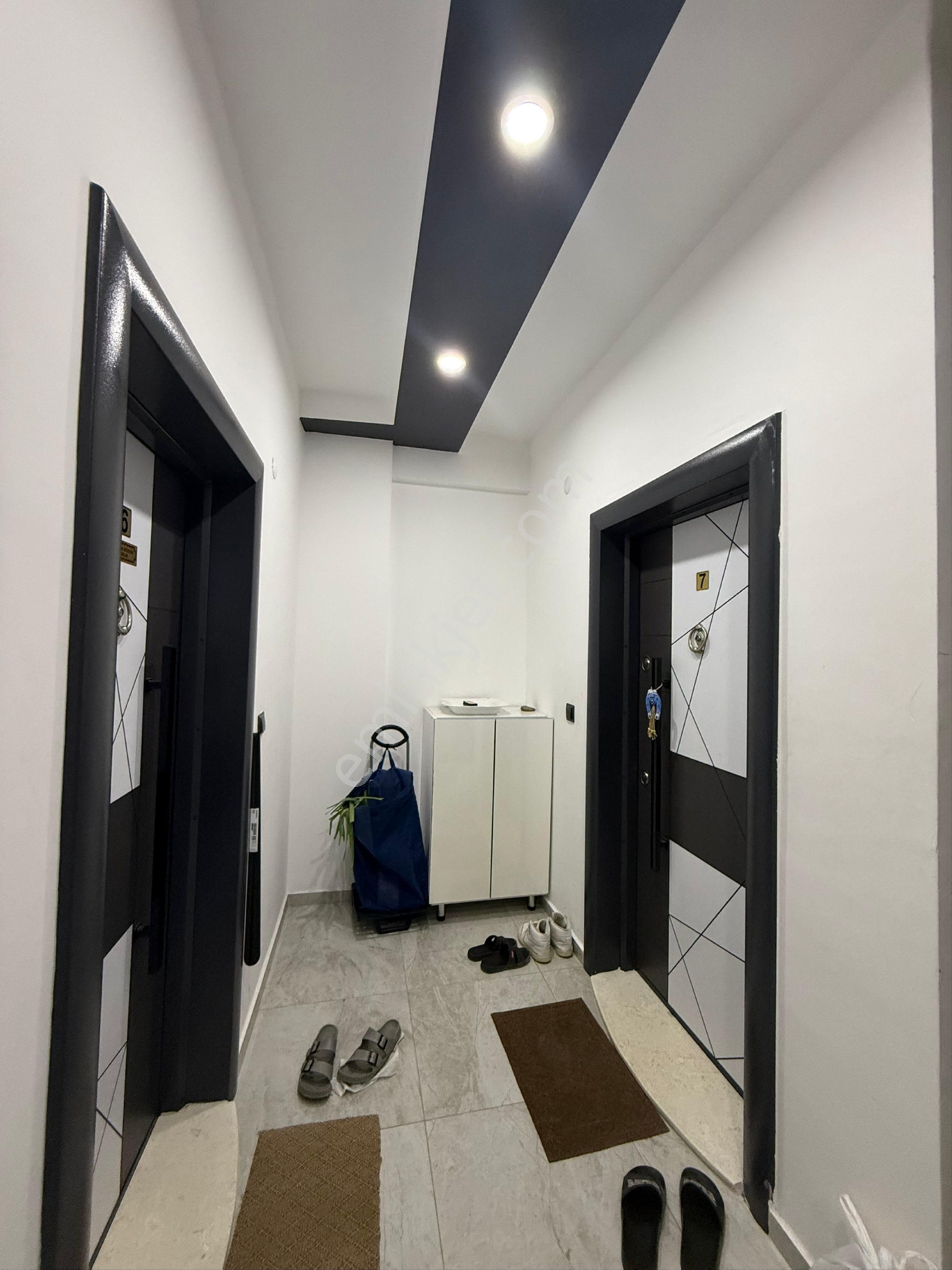 Kuşadası Davutlar Merkezde Satılık 2+1 Daire - Görsel 3