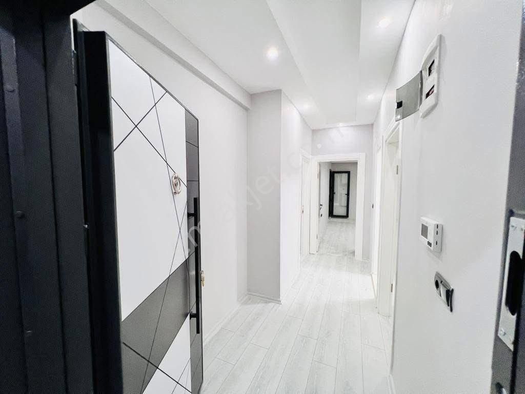 Kuşadası Davutlar Merkezde Satılık 2+1 Daire - Görsel 8