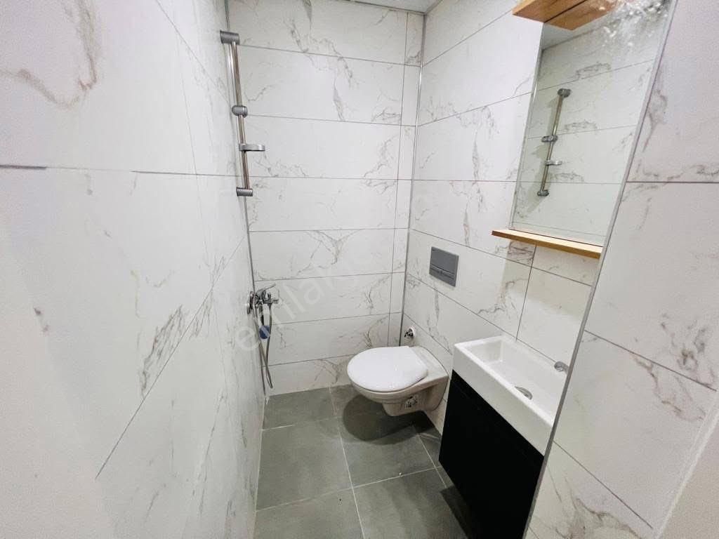 Kuşadası Davutlar Merkezde Satılık 2+1 Daire - Görsel 7