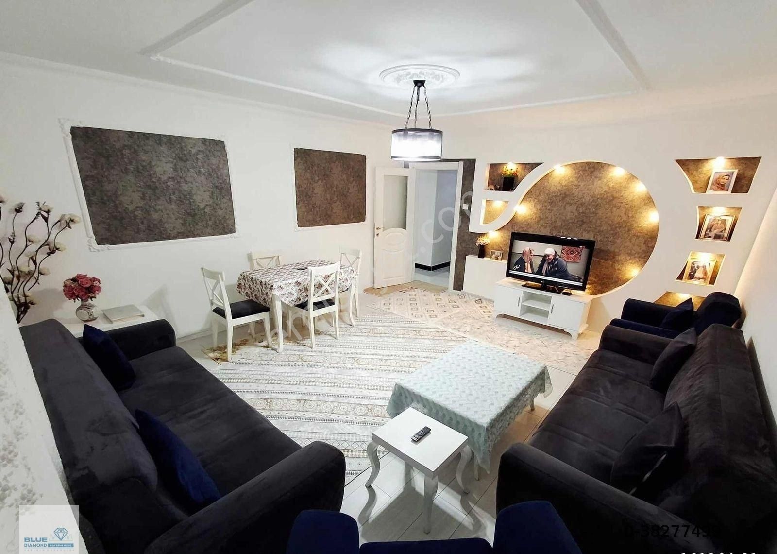 Mimar Sinan Camı Yanında Giriş Kat Temız 3+1 Daire