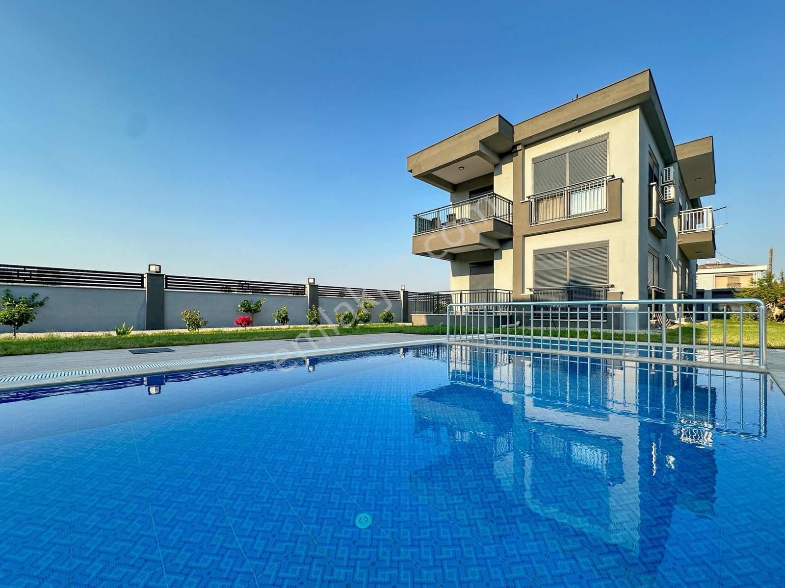 Sorgunda Lüx 3+1 Villa Dairesi Havuzlu Yerden Isıtmalı Akıllı Ev - Görsel 10