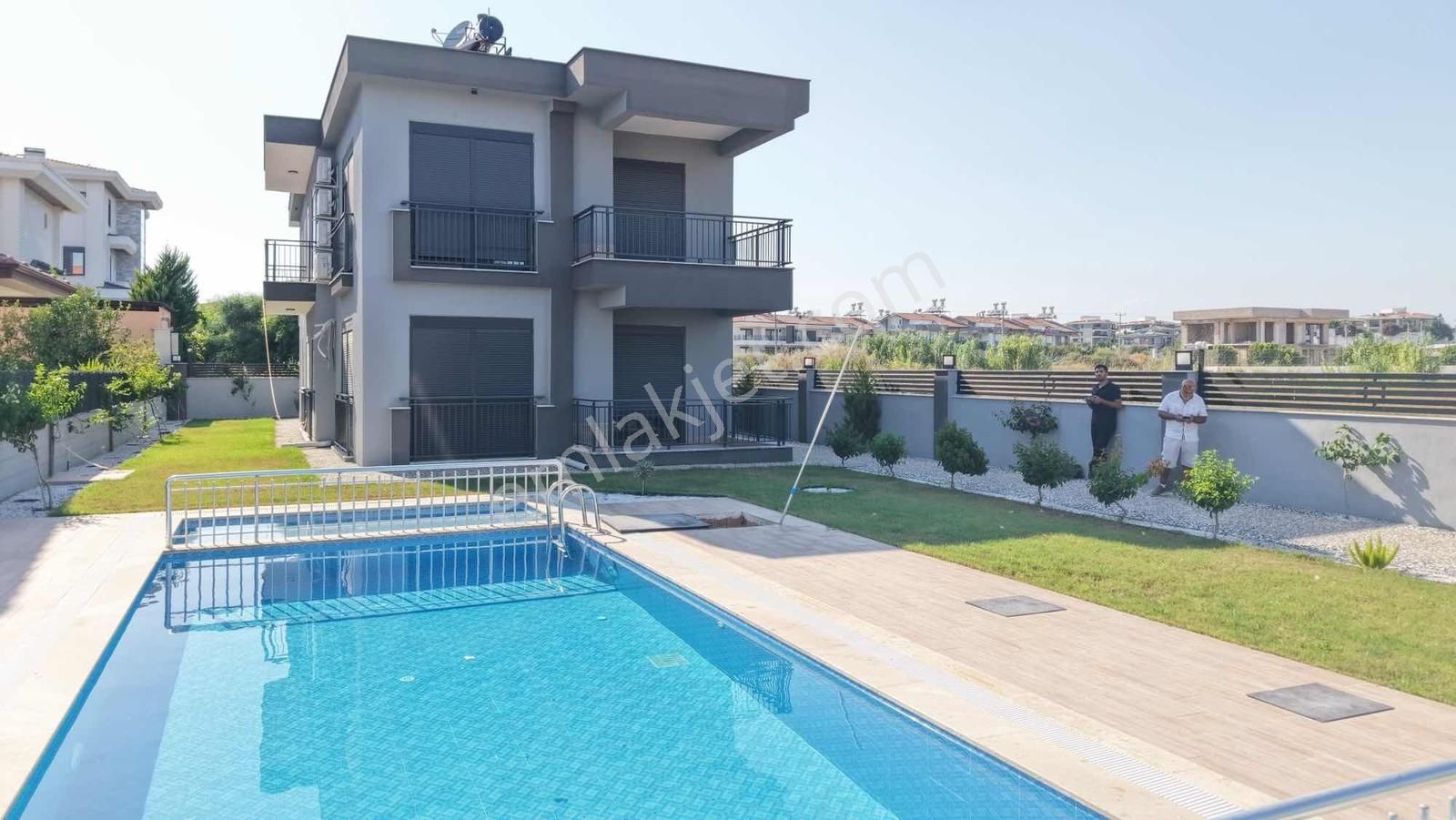 Sorgunda Lüx 3+1 Villa Dairesi Havuzlu Yerden Isıtmalı Akıllı Ev - Görsel 18