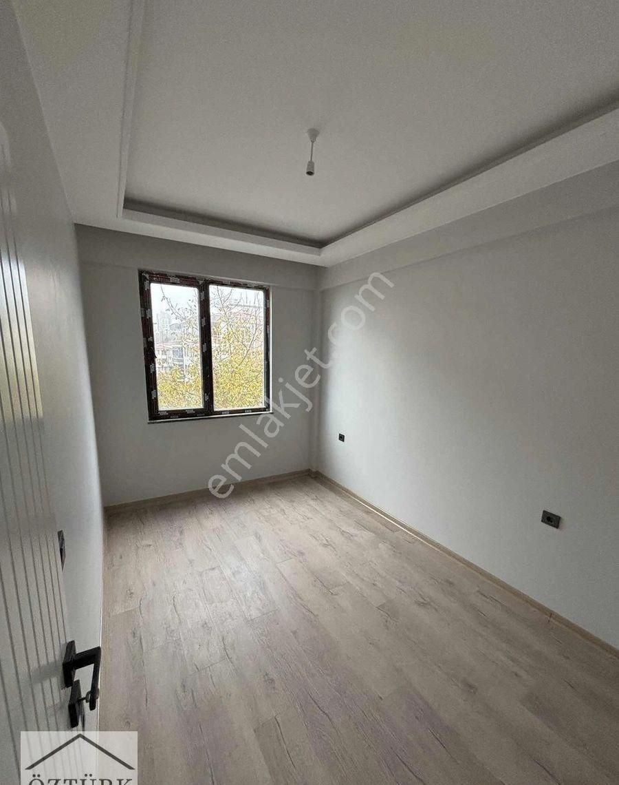 Küçükkolpınarda Alaçam Caddesinin Altında Yatırımlık 1+1 - Görsel 11