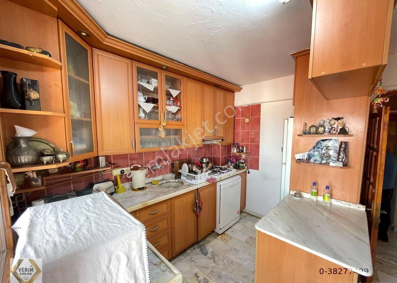 Seferihisar Ürkmez’de Tam 7 Daireli Deniz Tarafında Apartmanımız Komple Satılık - Görsel 11