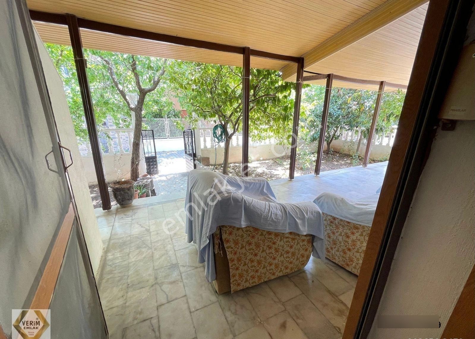 Seferihisar Ürkmez’de Tam 7 Daireli Deniz Tarafında Apartmanımız Komple Satılık - Görsel 15