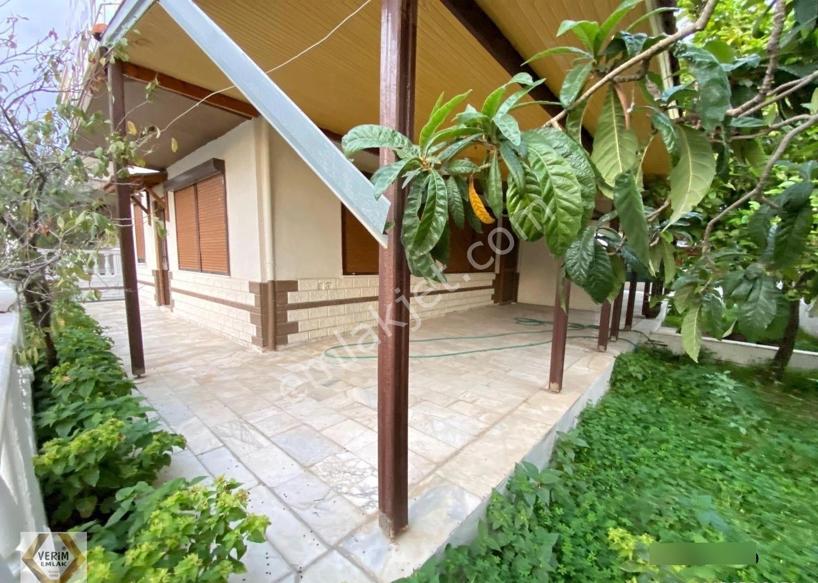 Seferihisar Ürkmez’de Tam 7 Daireli Deniz Tarafında Apartmanımız Komple Satılık - Görsel 26