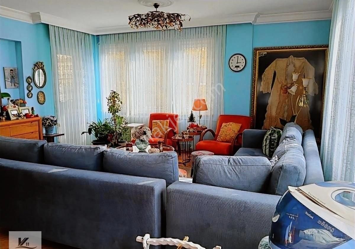 Cumhuriyet Mah.de Emek Sitesinde 3+1 160 M2 2.kat Daire - Görsel 18