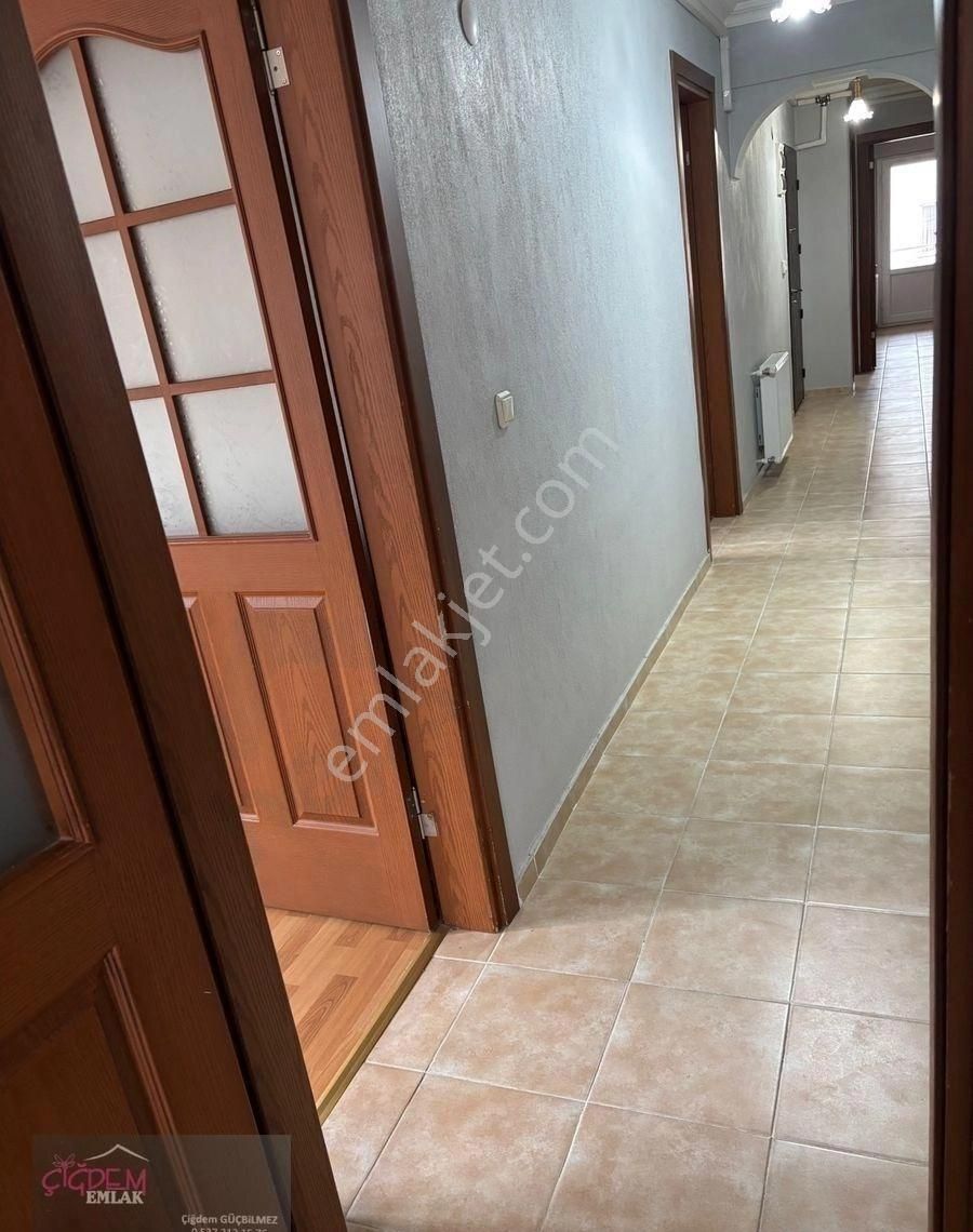 Bergama-kiralık 3+1 Daire - Görsel 19