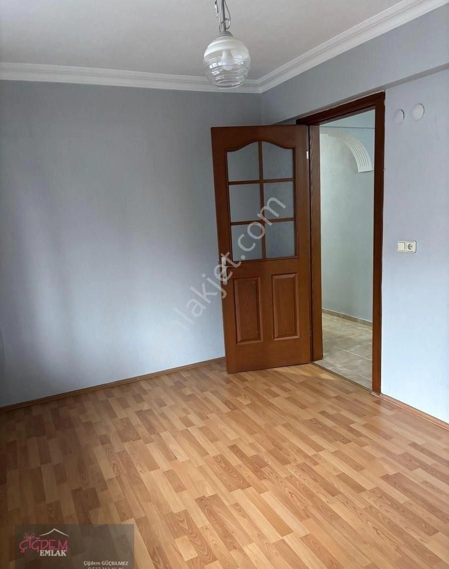 Bergama-kiralık 3+1 Daire - Görsel 7