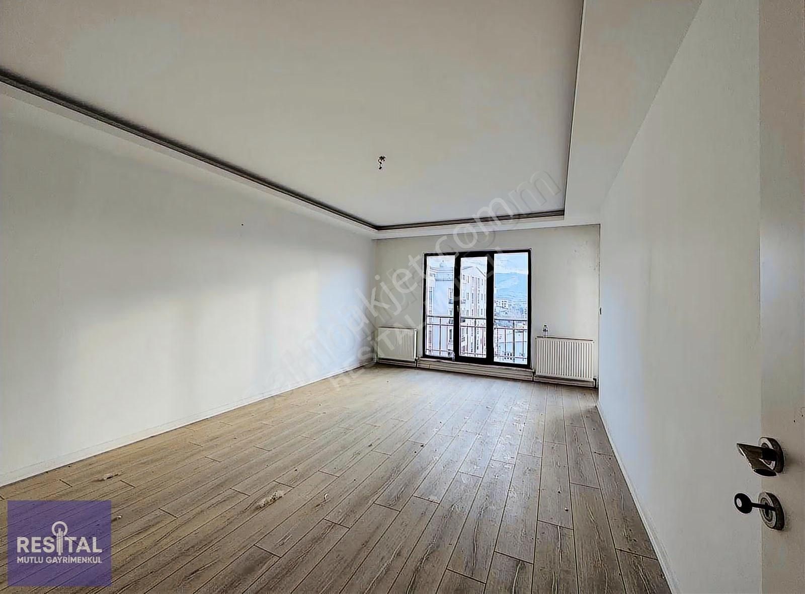 Rs Mutlu Akçalar Da Göl Manzaralı Fırsat 5+2 280 M2 Dubleks - Görsel 17