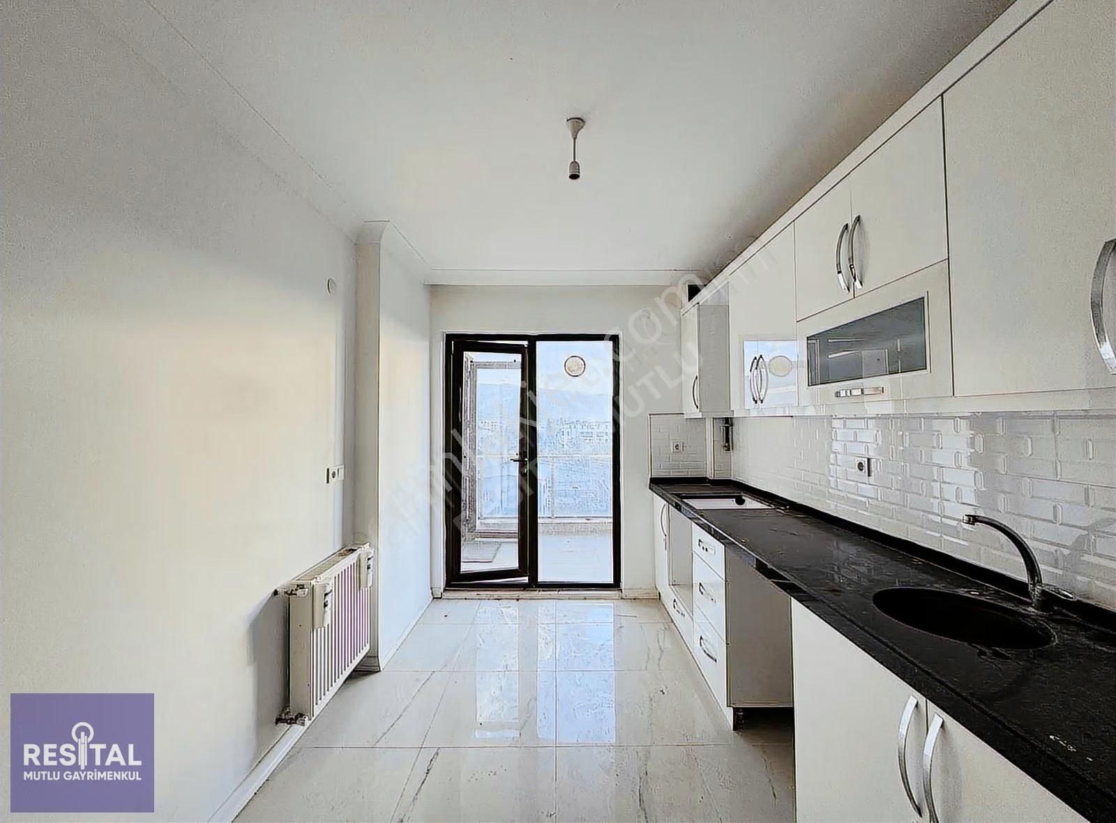 Rs Mutlu Akçalar Da Göl Manzaralı Fırsat 5+2 280 M2 Dubleks - Görsel 2