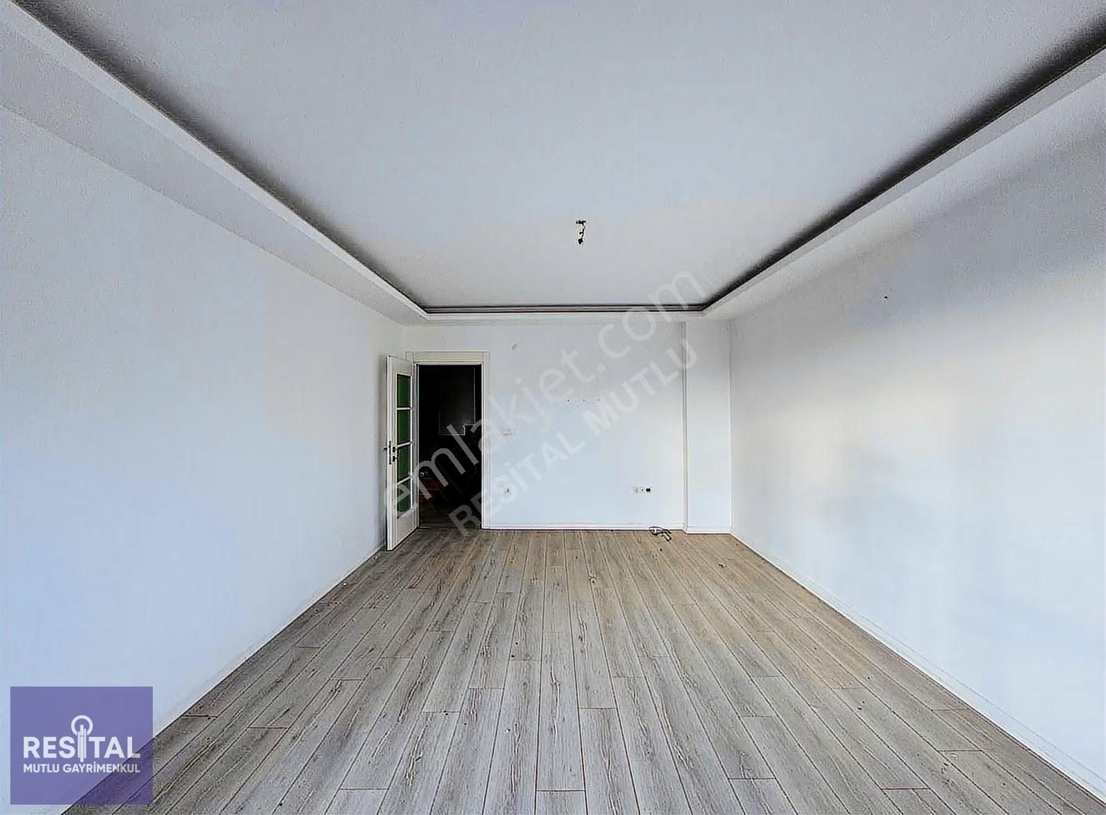 Rs Mutlu Akçalar Da Göl Manzaralı Fırsat 5+2 280 M2 Dubleks - Görsel 32