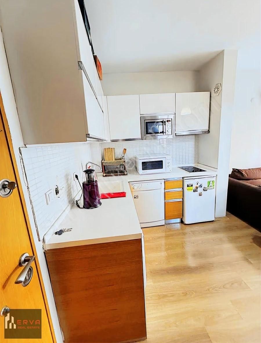 Bornova Myvia'da 1+1 Eşyalı Kiralık Daire - Görsel 13