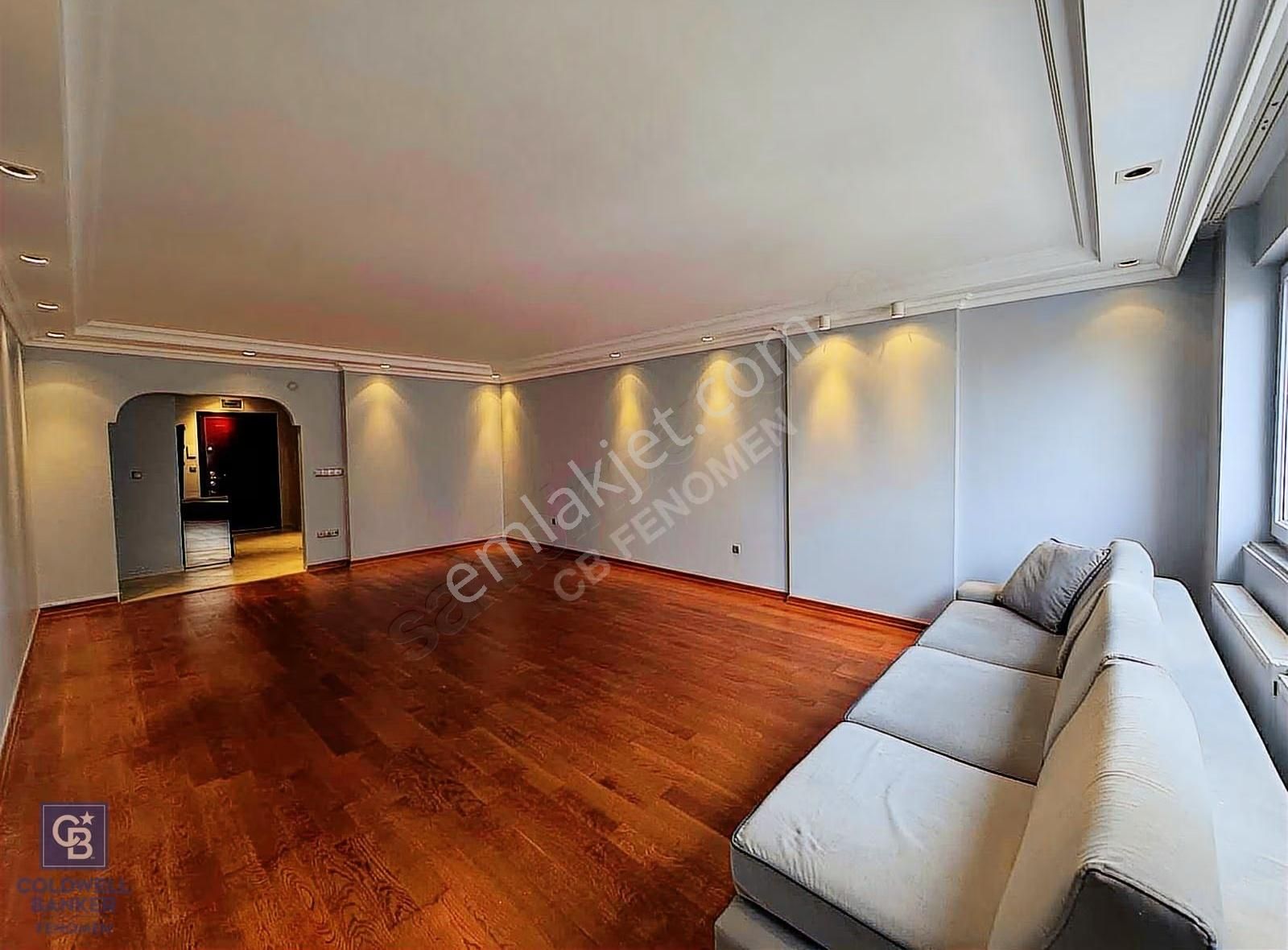 Çekmeköy Merkez Mah. Armoni Sitesi'nde 4+1 Satılık Daire 196 M2 - Görsel 23