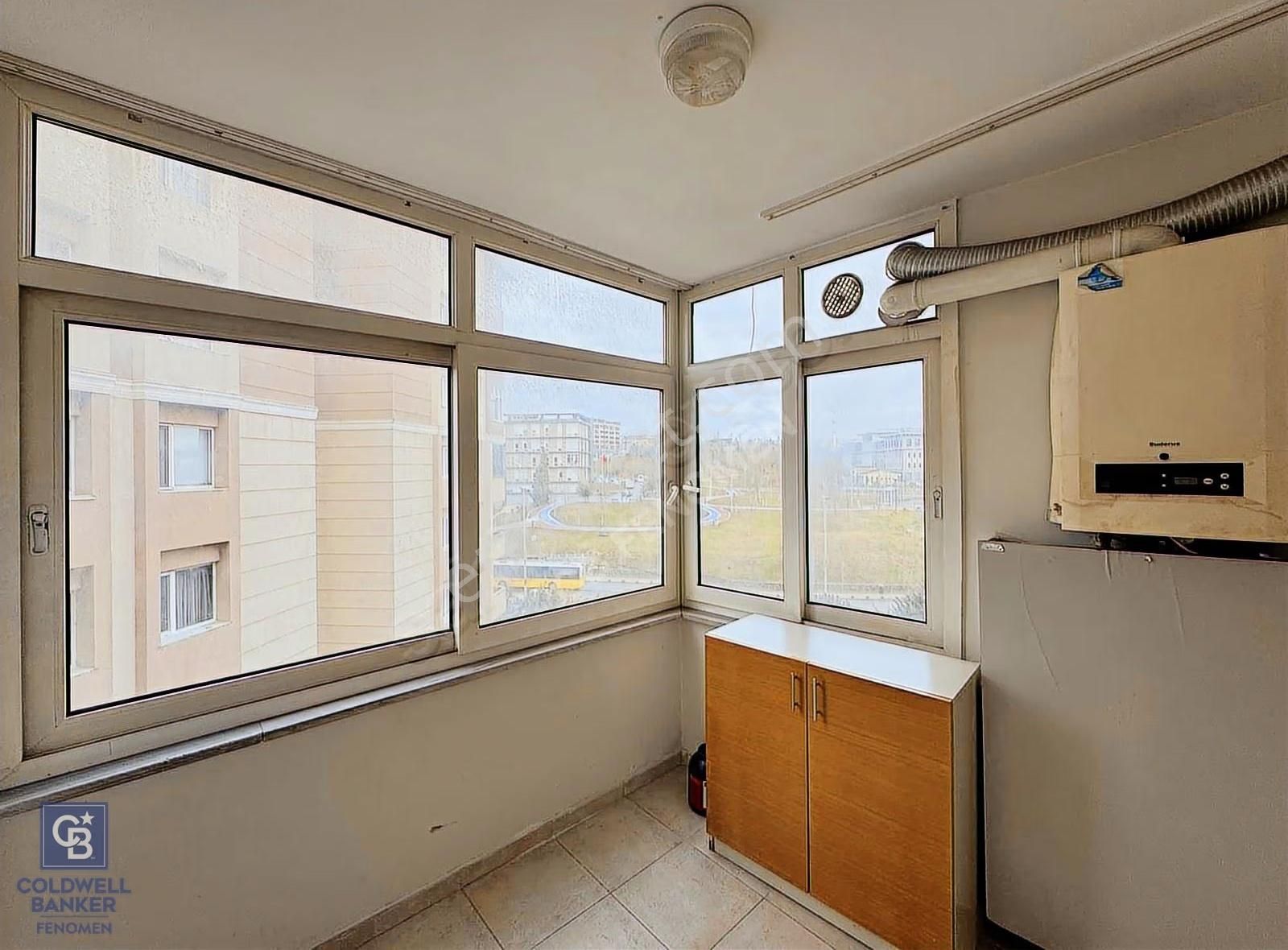 Çekmeköy Merkez Mah. Armoni Sitesi'nde 4+1 Satılık Daire 196 M2 - Görsel 22