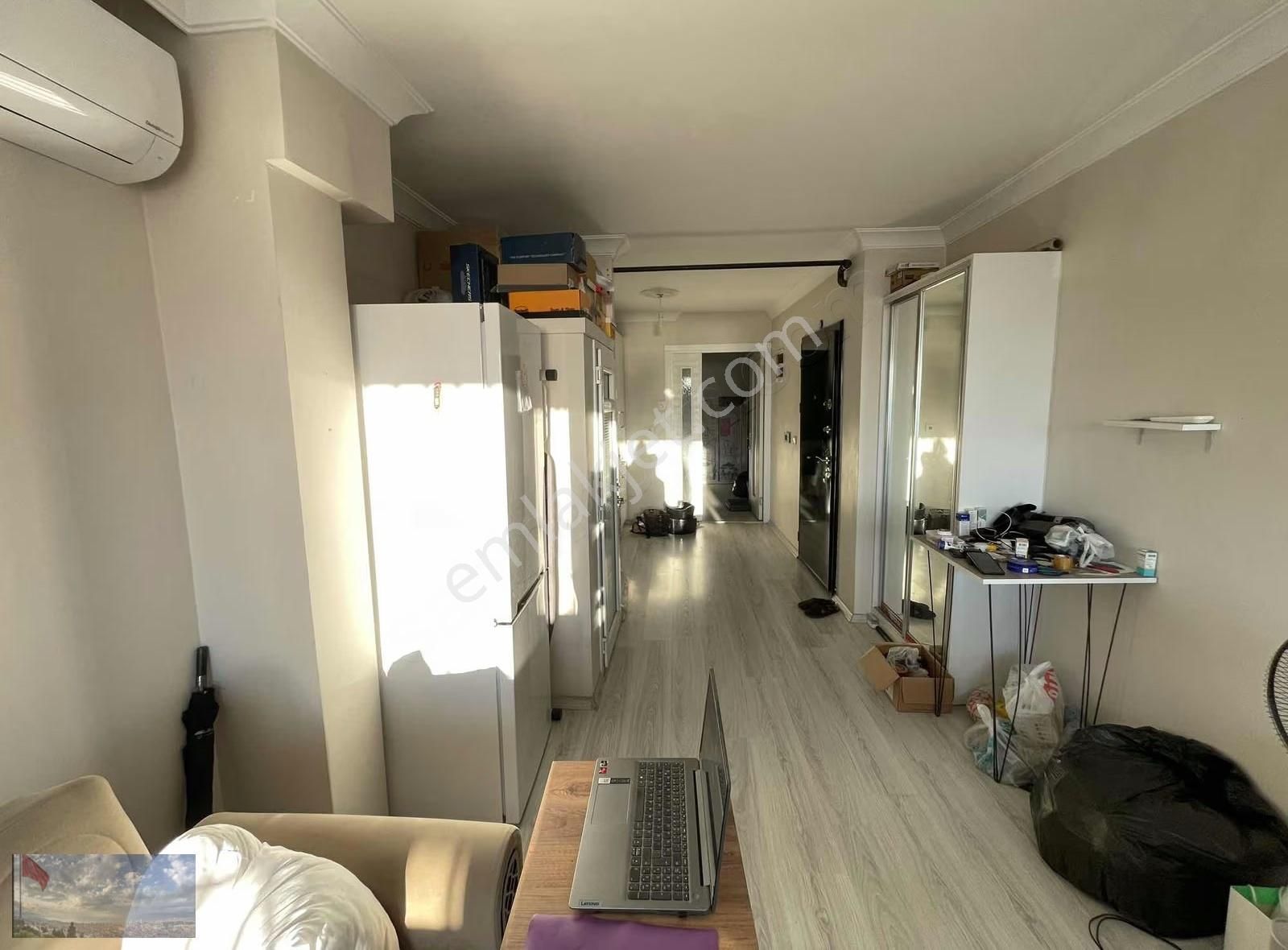Deniz Manzaralı Bayraklı İzban'a Yakın Kiralık Eşyasız - Görsel 18