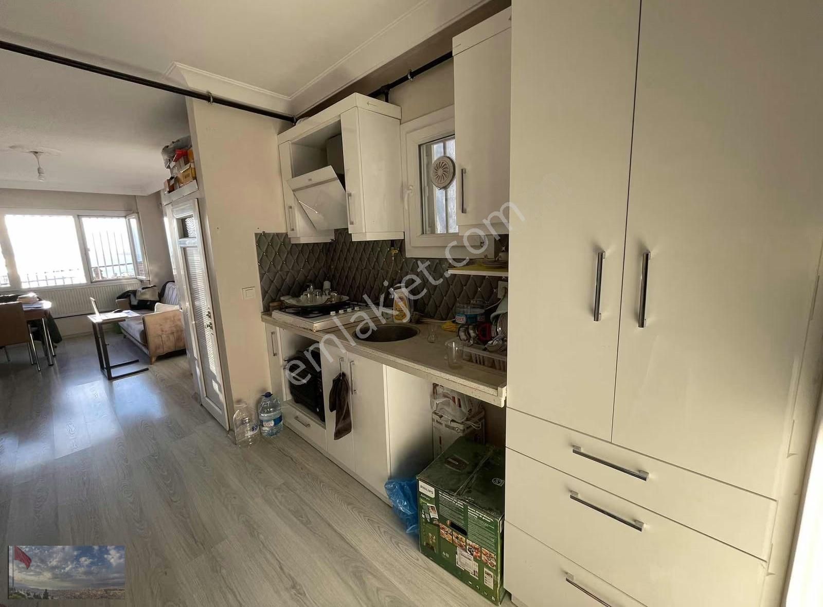 Deniz Manzaralı Bayraklı İzban'a Yakın Kiralık Eşyasız - Görsel 11