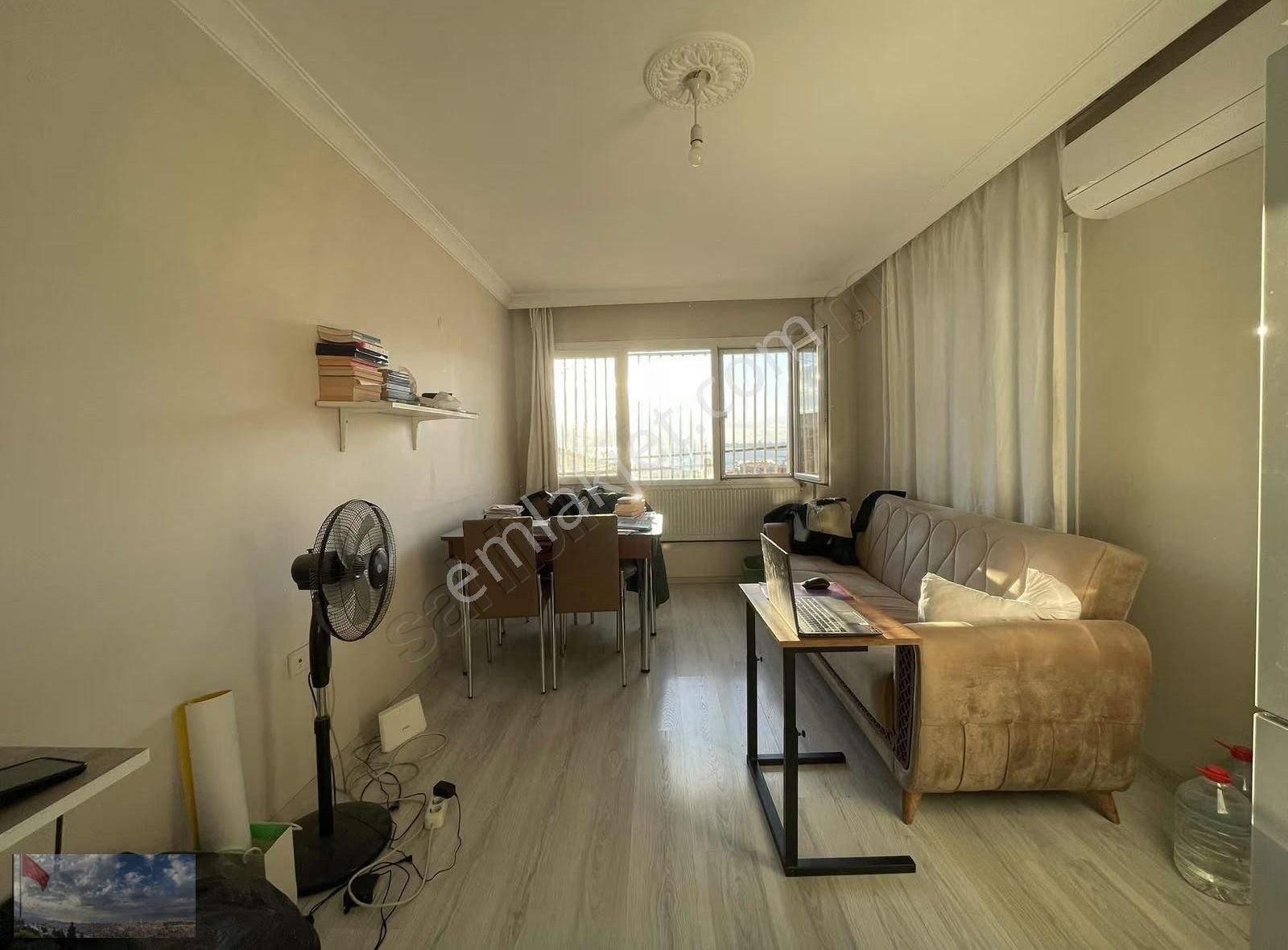 Deniz Manzaralı Bayraklı İzban'a Yakın Kiralık Eşyasız - Görsel 19
