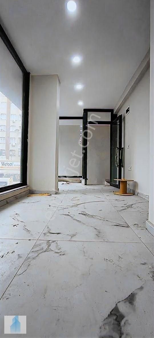 Bahçelievler Mahmutbey Caddesin De Satılık 20 M2 Sıfır İşyeri - Görsel 5