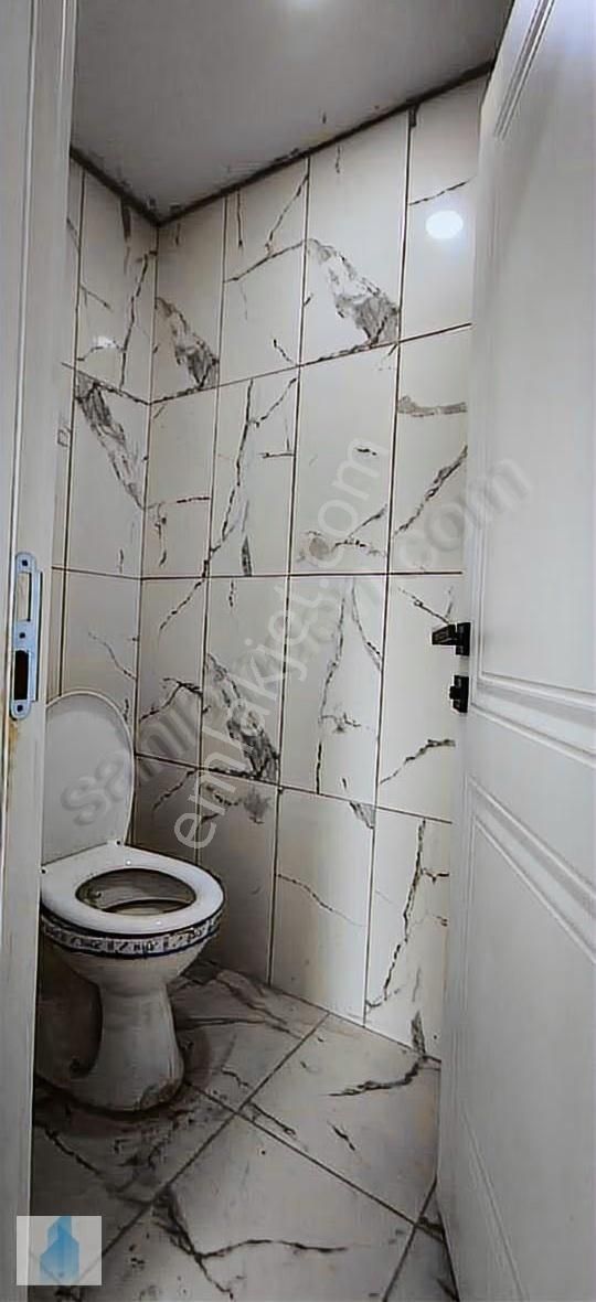 Bahçelievler Mahmutbey Caddesin De Satılık 20 M2 Sıfır İşyeri - Görsel 18