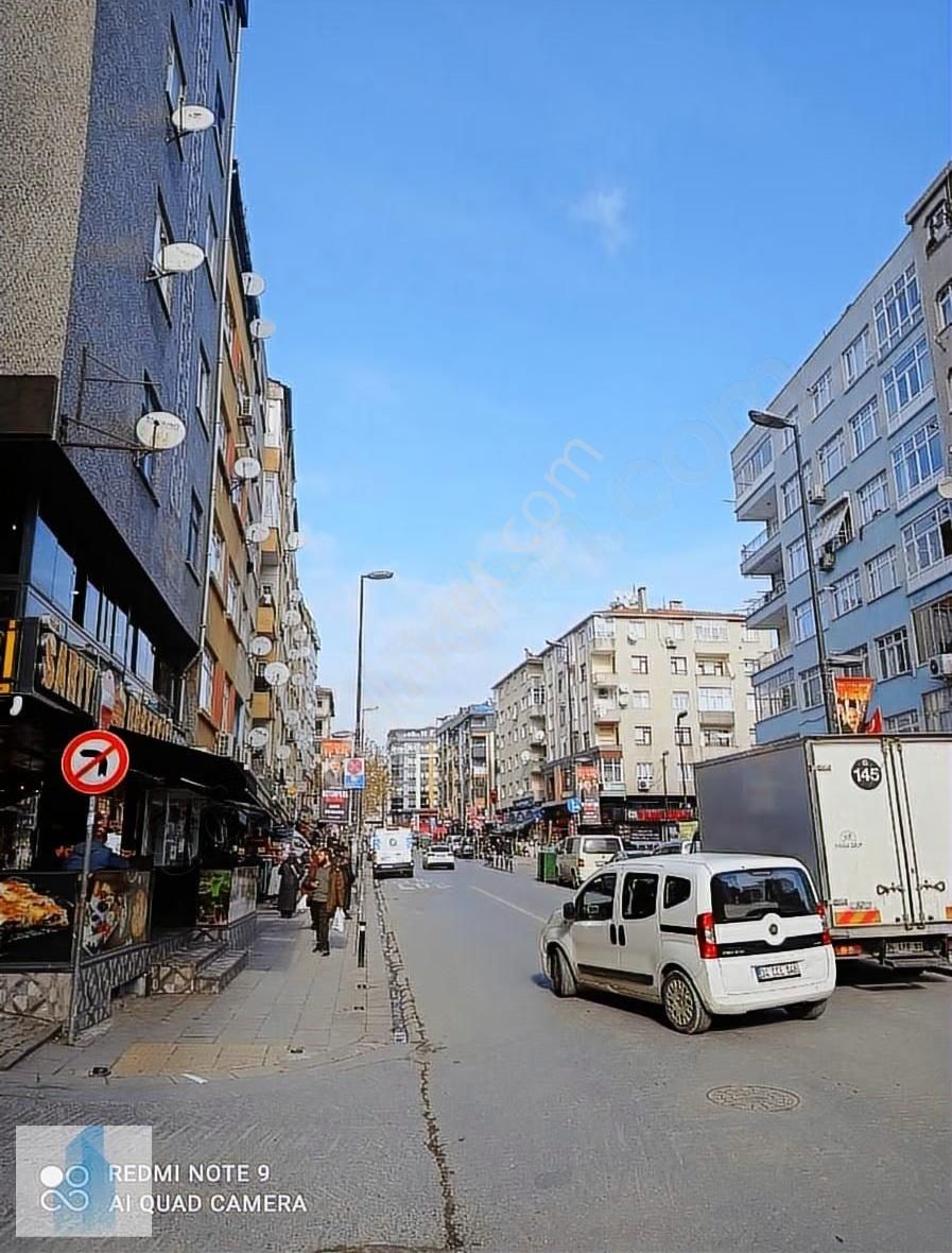 Bahçelievler Mahmutbey Caddesin De Satılık 20 M2 Sıfır İşyeri - Görsel 3