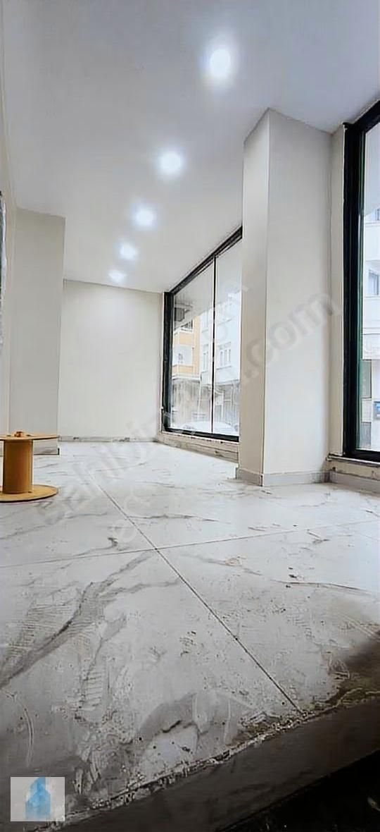 Bahçelievler Mahmutbey Caddesin De Satılık 20 M2 Sıfır İşyeri - Görsel 4