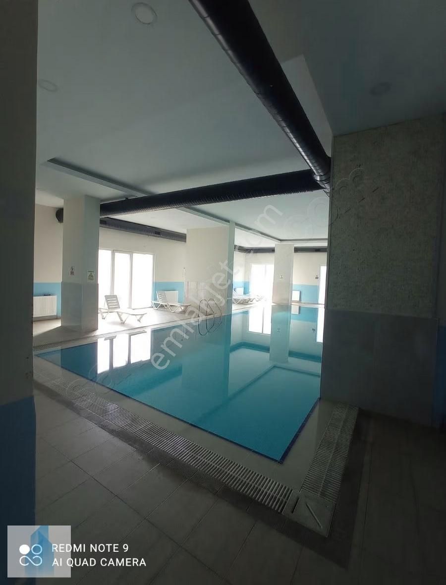 Bağcılar Loza Evlerin De Satılık 3+1,120 M2 Harika Daire - Görsel 6