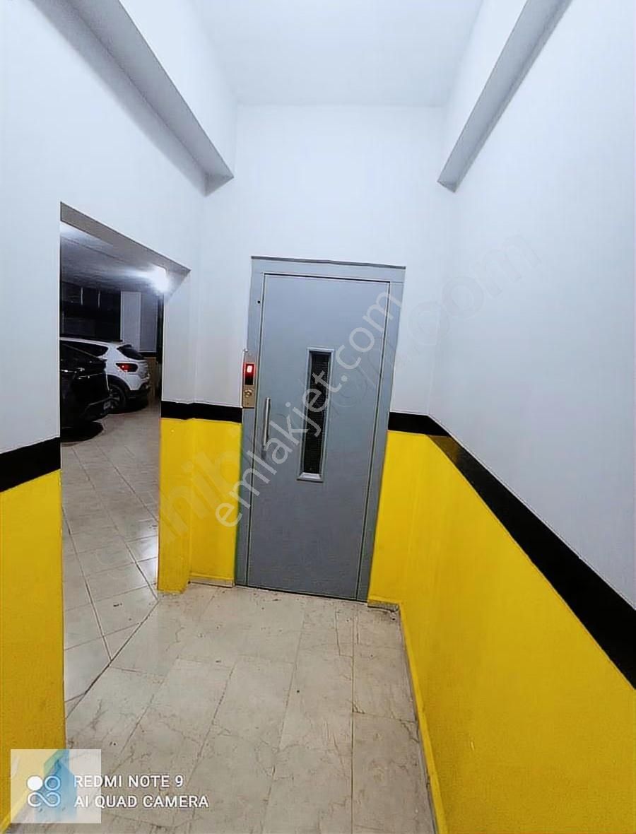 Bağcılar Barbaros'ta Site İçinde Satılık 3+1 Daire,k.otoparklı - Görsel 27