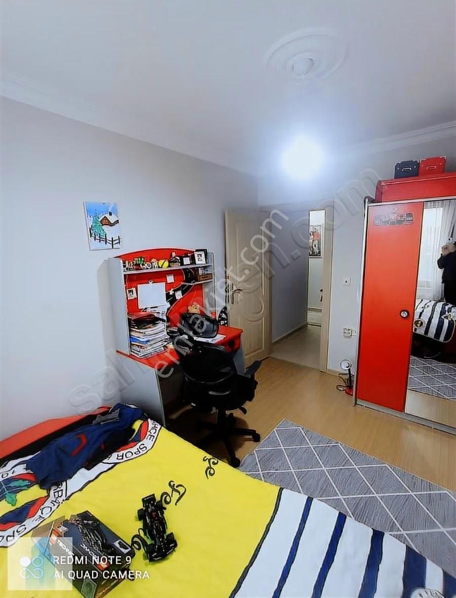 Bağcılar Barbaros'ta Site İçinde Satılık 3+1 Daire,k.otoparklı - Görsel 6