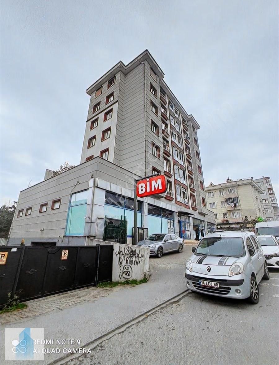 Bağcılar Barbaros'ta Site İçinde Satılık 3+1 Daire,k.otoparklı